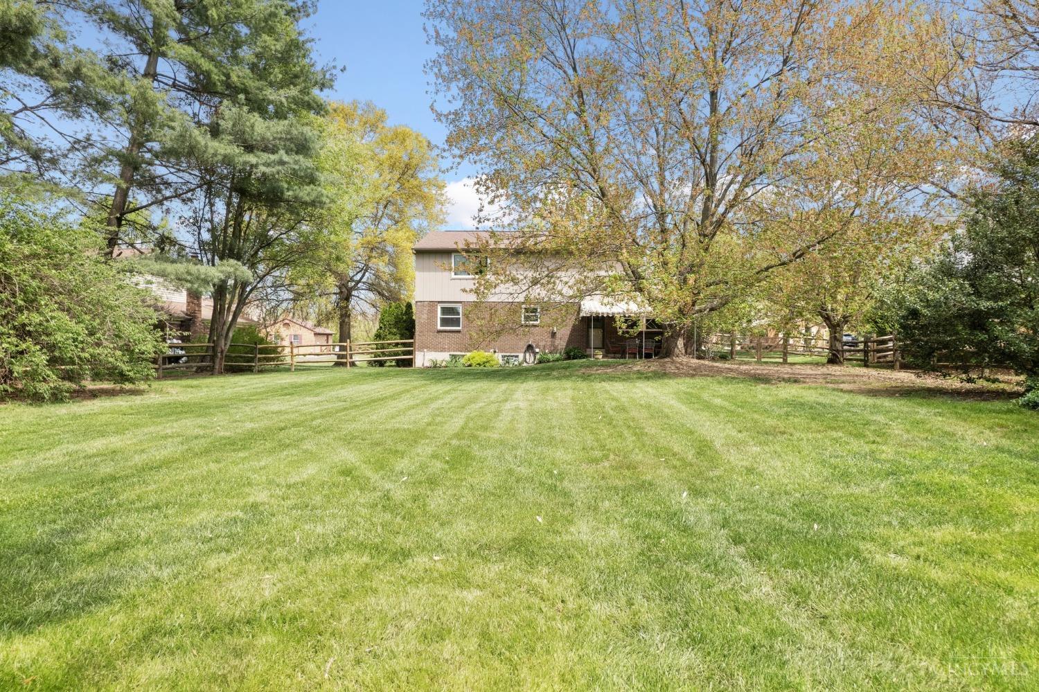 8083 Sacred Heart Ln Ln, Anderson Twp, Ohio image 7