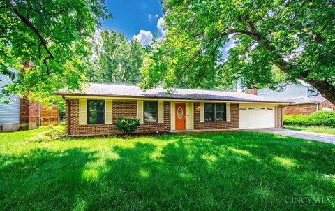 Homes For Sale - 95 Bayberry Drive<br/> Warren County, Springboro, OH 45066
