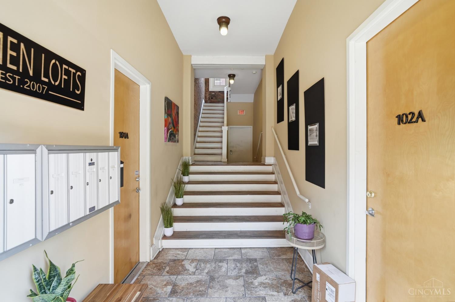 20 W Twelfth Street 301