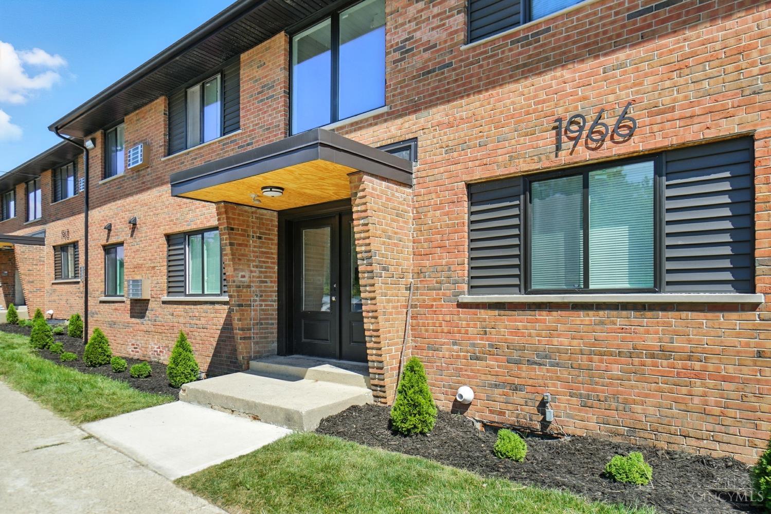 1964 Westwood Northern Boulevard