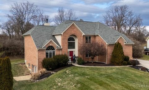 Homes For Sale - 8485 Deer Path Path<br/> West Chester, OH 45069