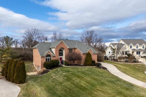 Photo of 8485 Deer Path Path, West Chester, OH 45069 (MLS # 1866702)