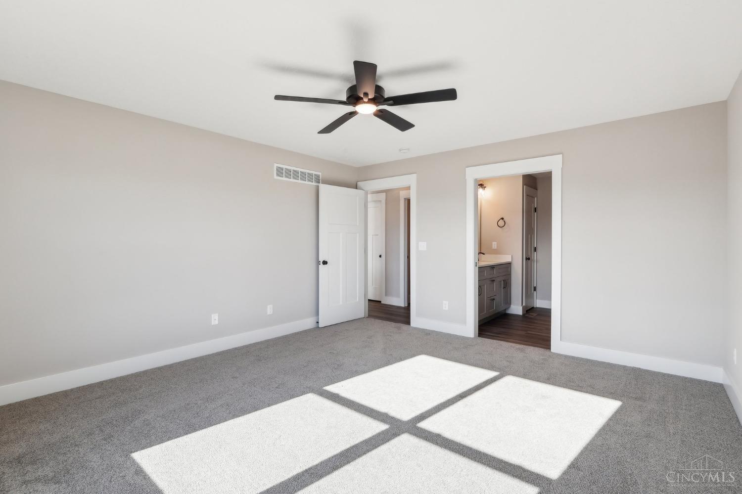 545 Holland Drive, Trenton, Ohio image 29