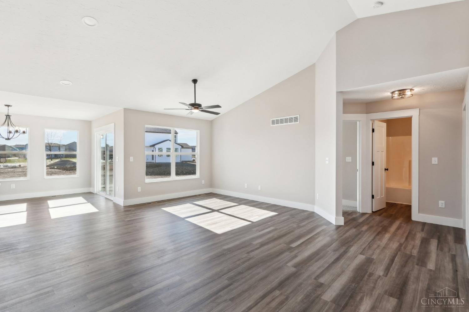 545 Holland Drive, Trenton, Ohio image 16