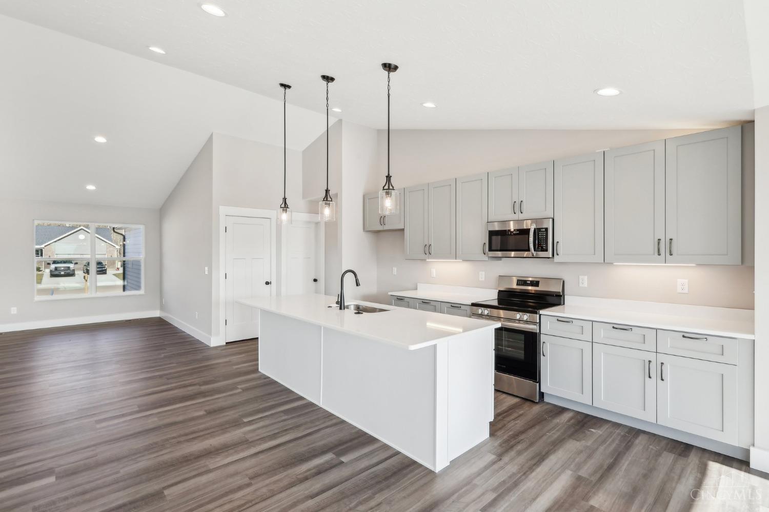 545 Holland Drive, Trenton, Ohio image 19