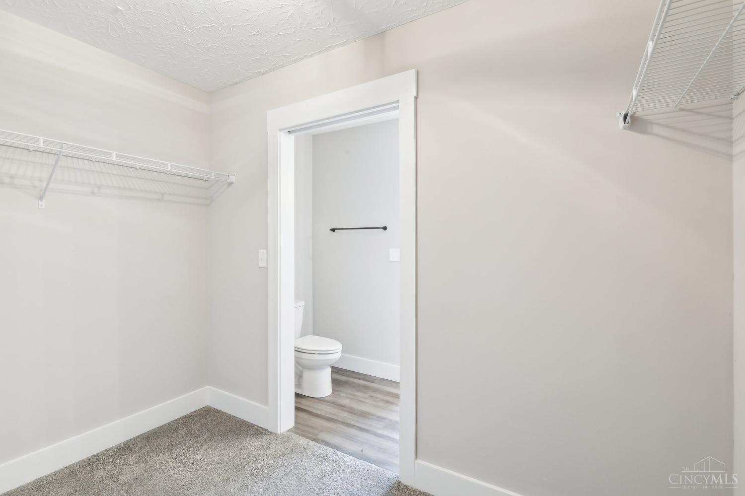 545 Holland Drive, Trenton, Ohio image 36