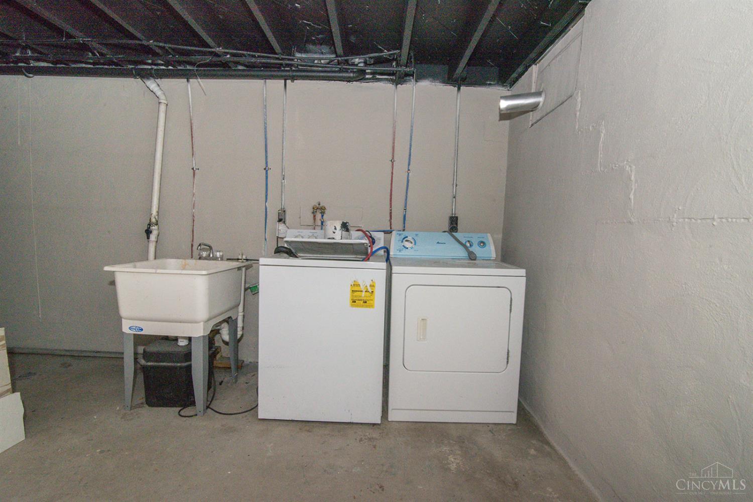 2213 Carolina Street, Middletown, Ohio image 32