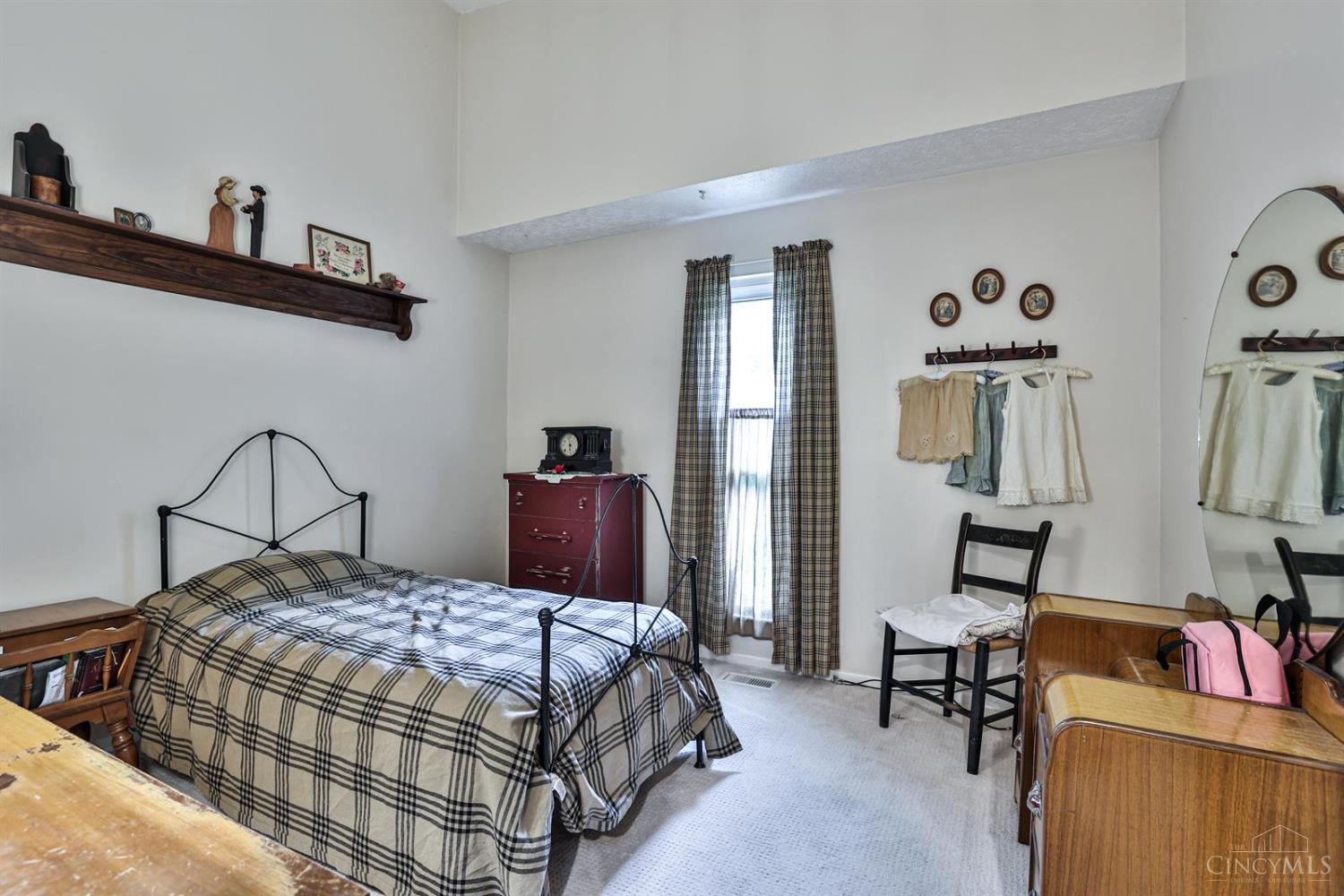 2282 Joshua Circle, Middletown, Ohio image 13