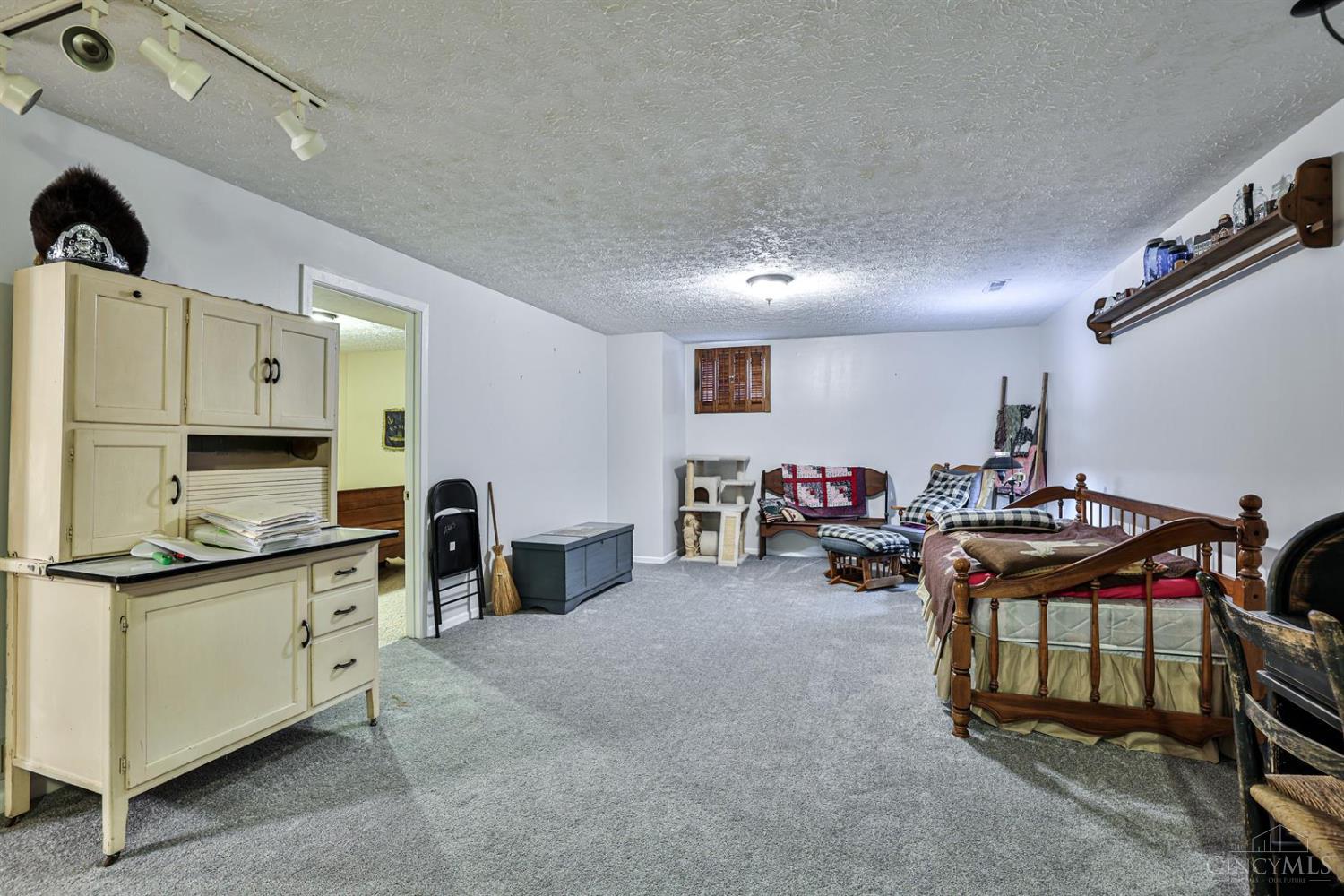 2282 Joshua Circle, Middletown, Ohio image 17