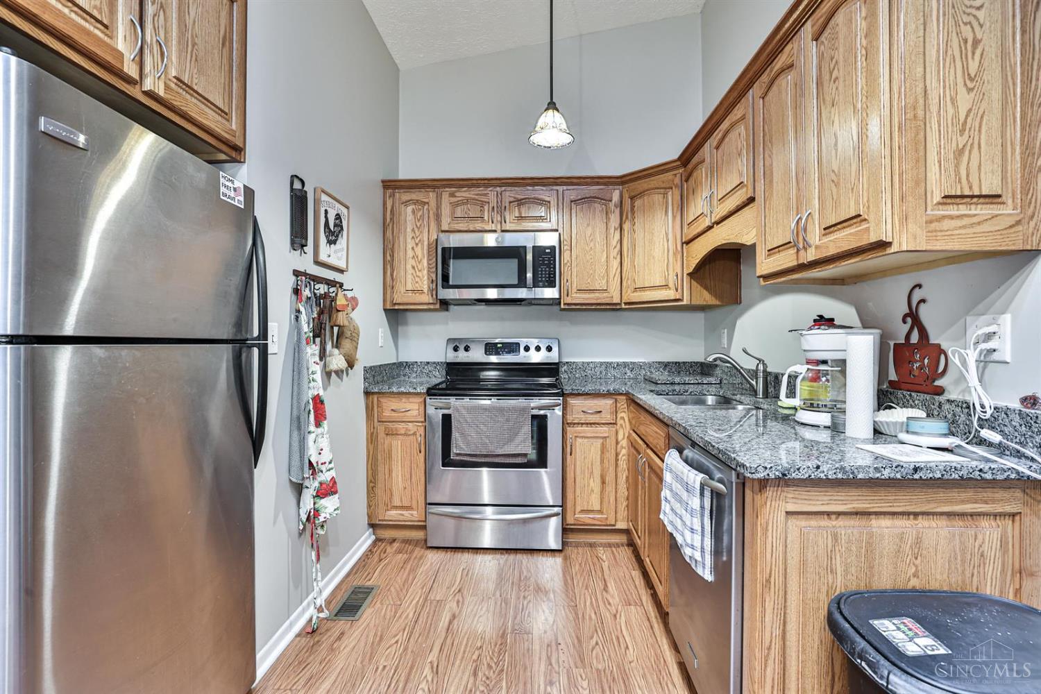 2282 Joshua Circle, Middletown, Ohio image 10