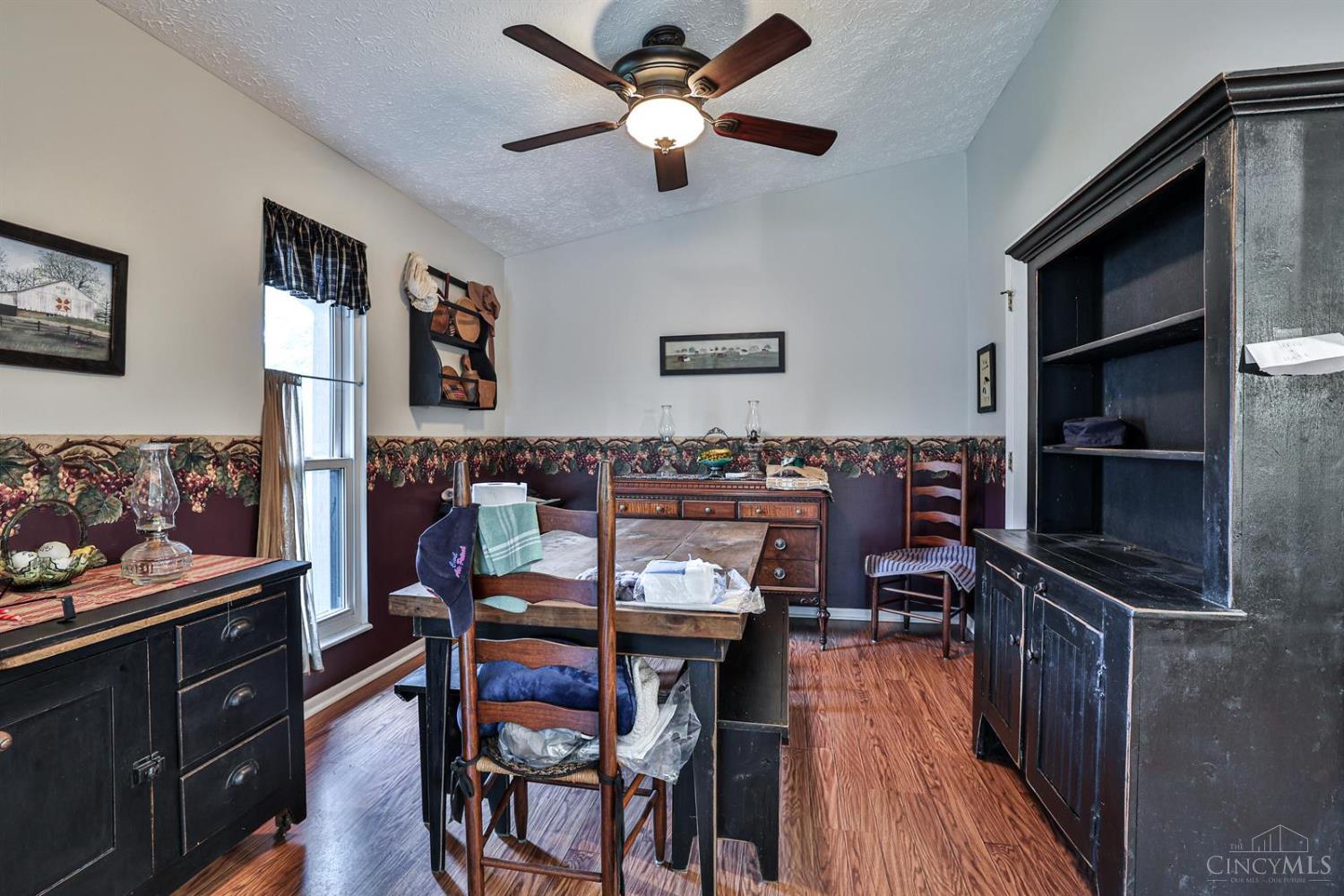 2282 Joshua Circle, Middletown, Ohio image 8