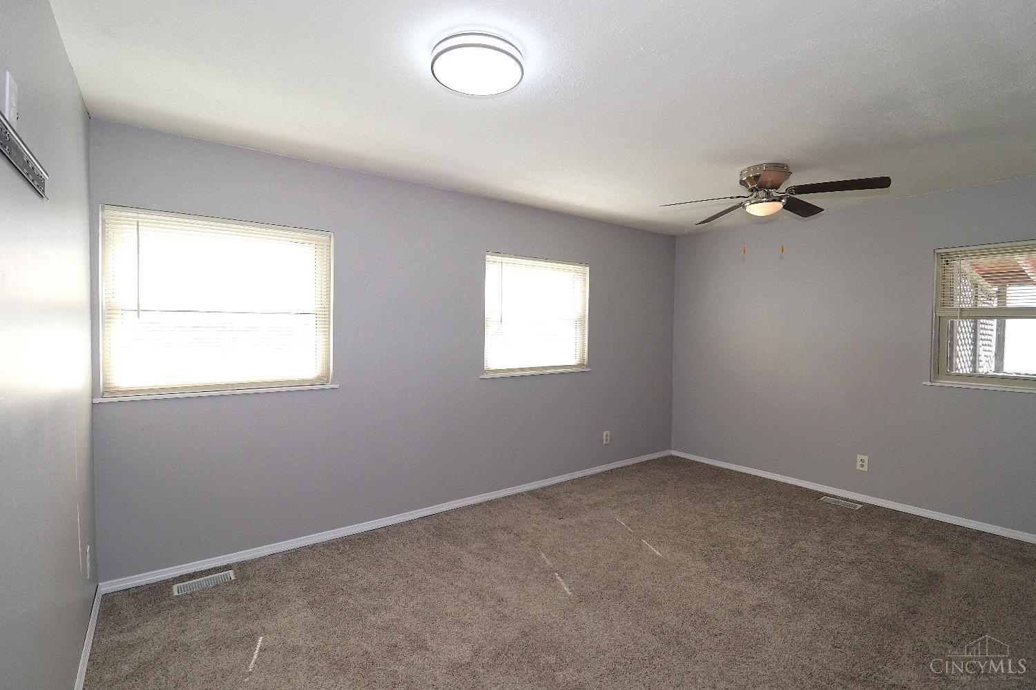 175 Bradley Drive, Germantown, Ohio image 10