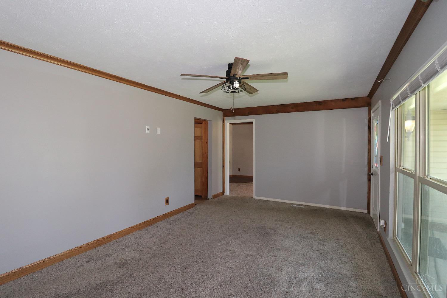 175 Bradley Drive, Germantown, Ohio image 4