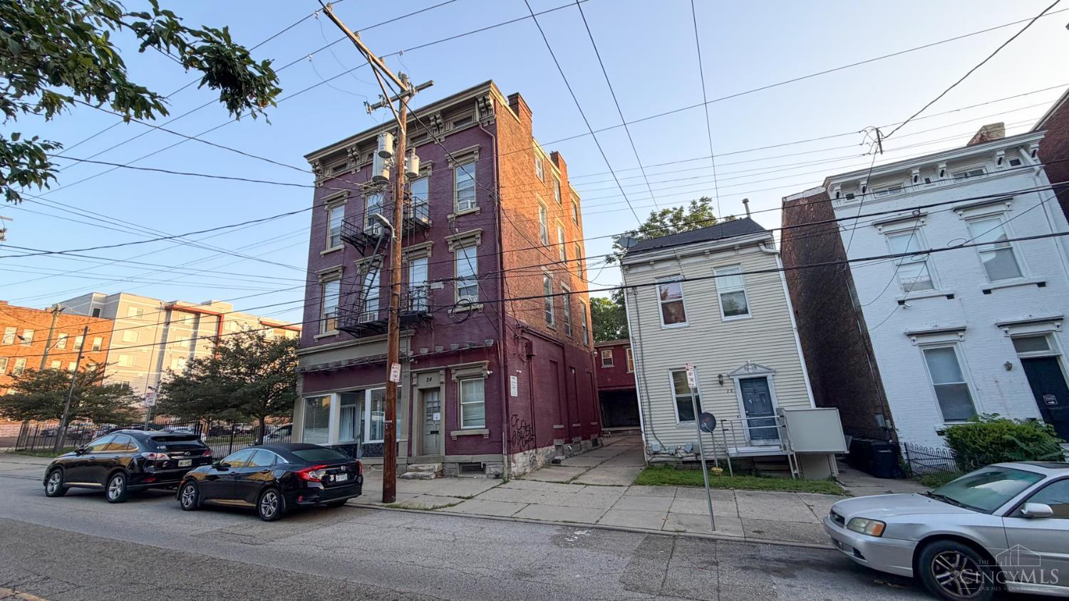 24 E University Avenue