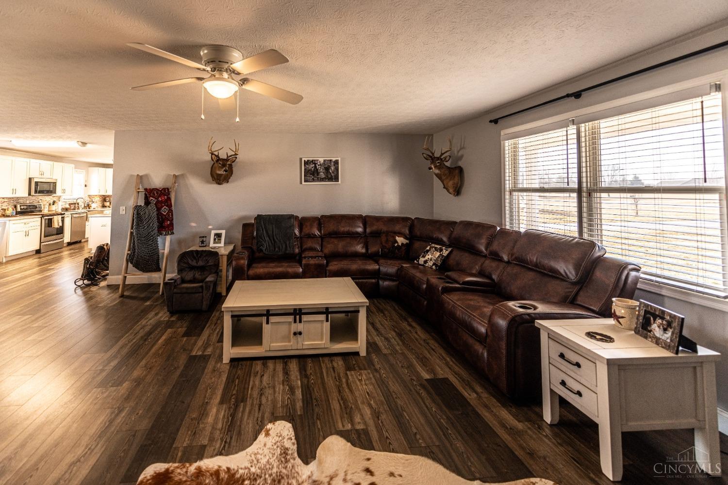 207 Oakland Meadows Boulevard, Wilmington, Ohio image 17