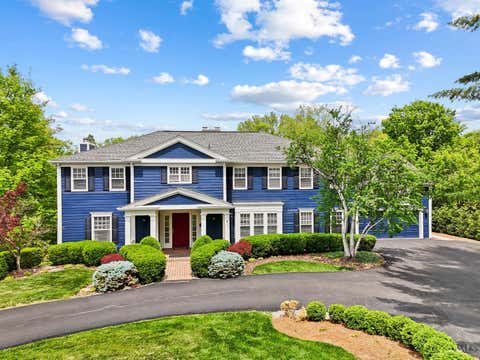 Photo of 2780 Walsh Road, Cincinnati, OH 45208 (MLS # 1888647)