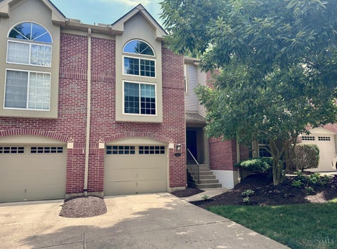 Condo For Sale - 5072 Lord Alfred Court<br/> Hamilton County, Sharonville, OH 45241