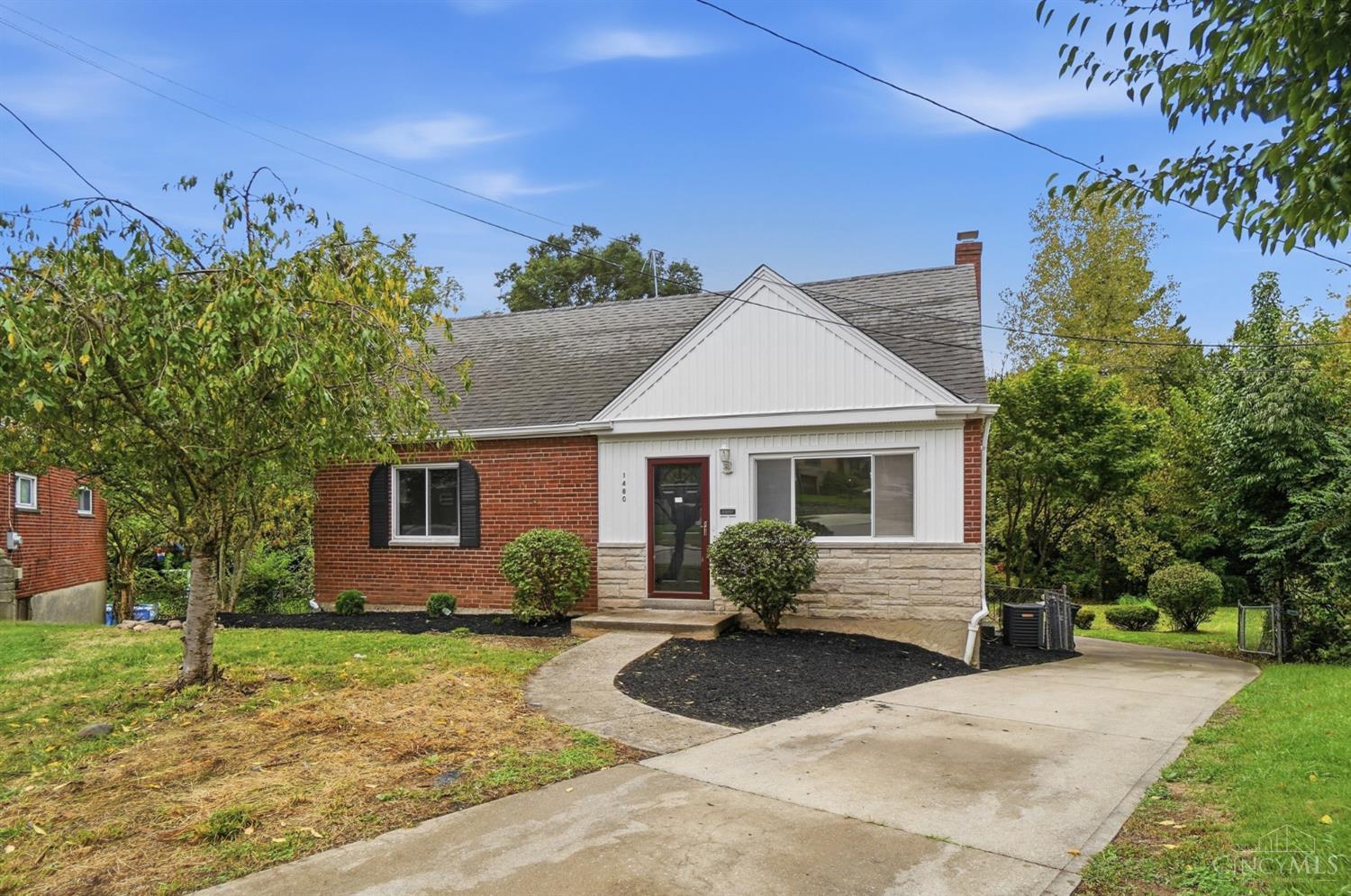 1480 Larann Lane