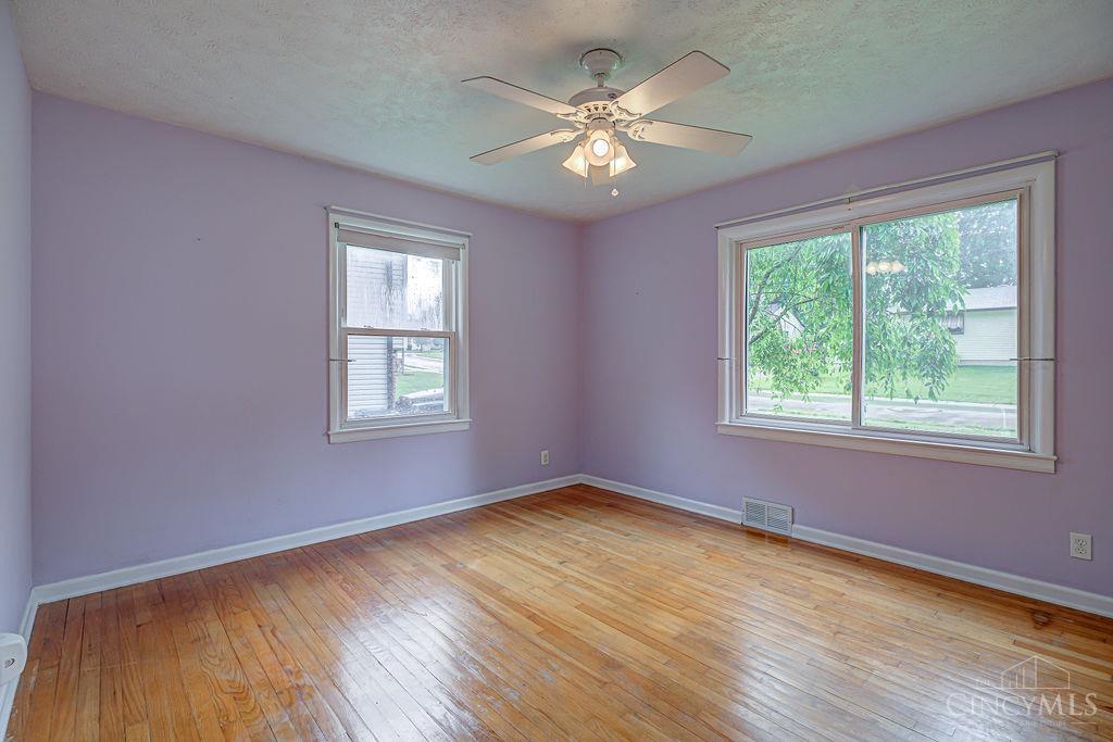 1521 Parkview Avenue, Hamilton, Ohio image 18