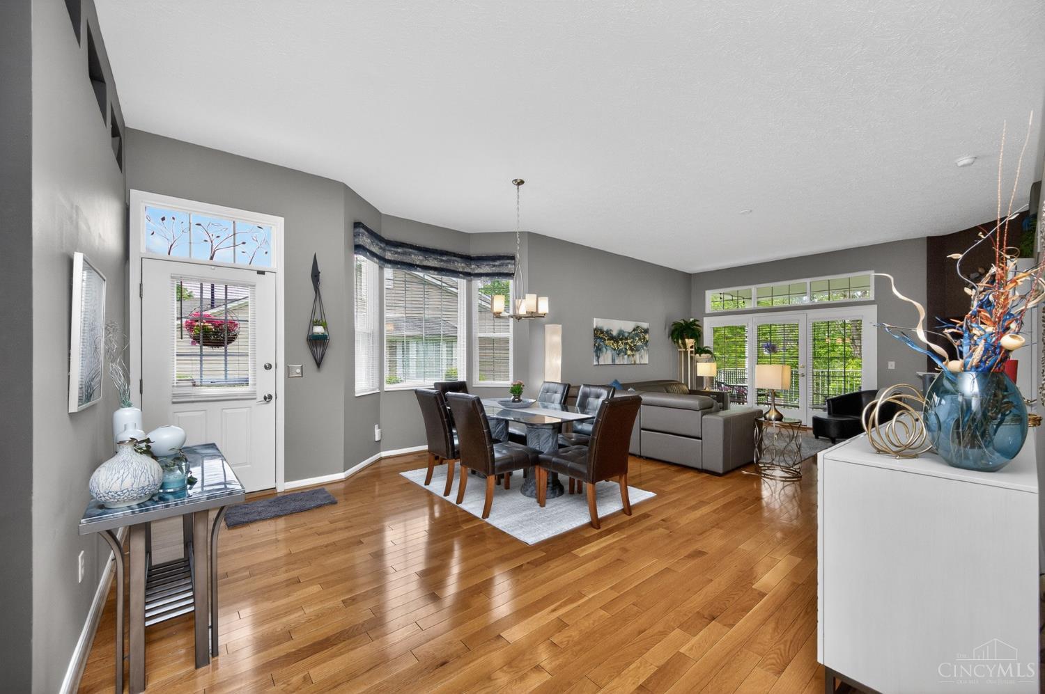 5953 Castlewood Crossing