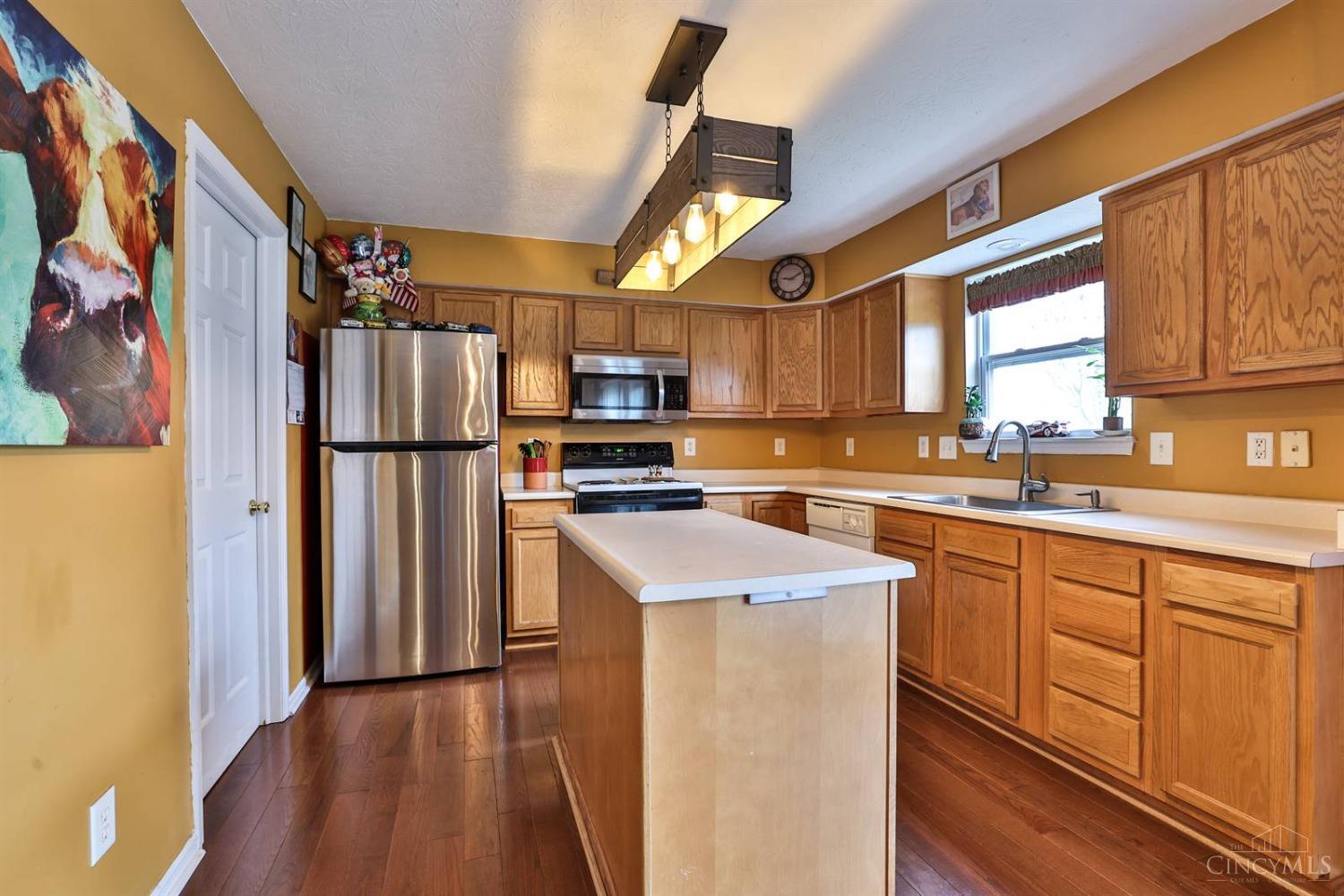 318 Stone Ridge Lane, Monroe, Ohio image 7