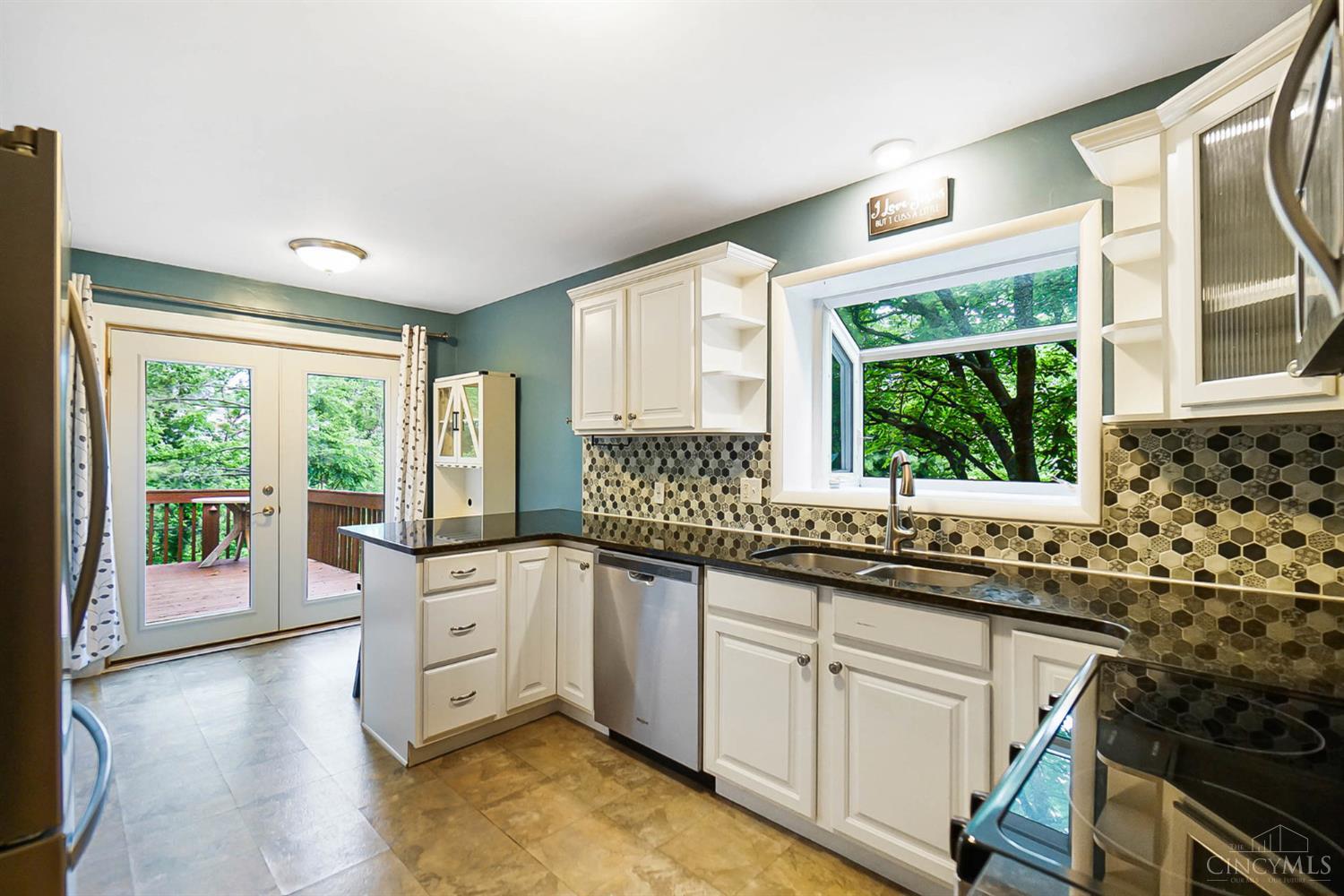 5796 Green Acres Court, Cincinnati, Ohio image 7