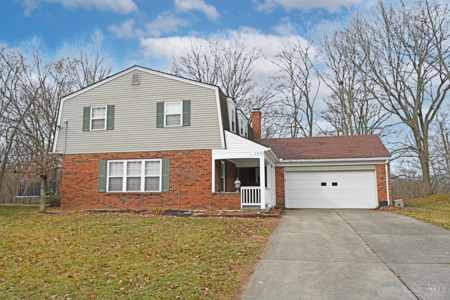 1939 Lady Ellen Drive