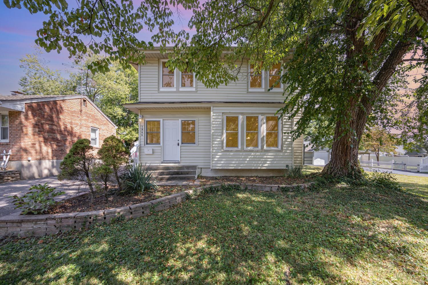 1944 Rockland Avenue