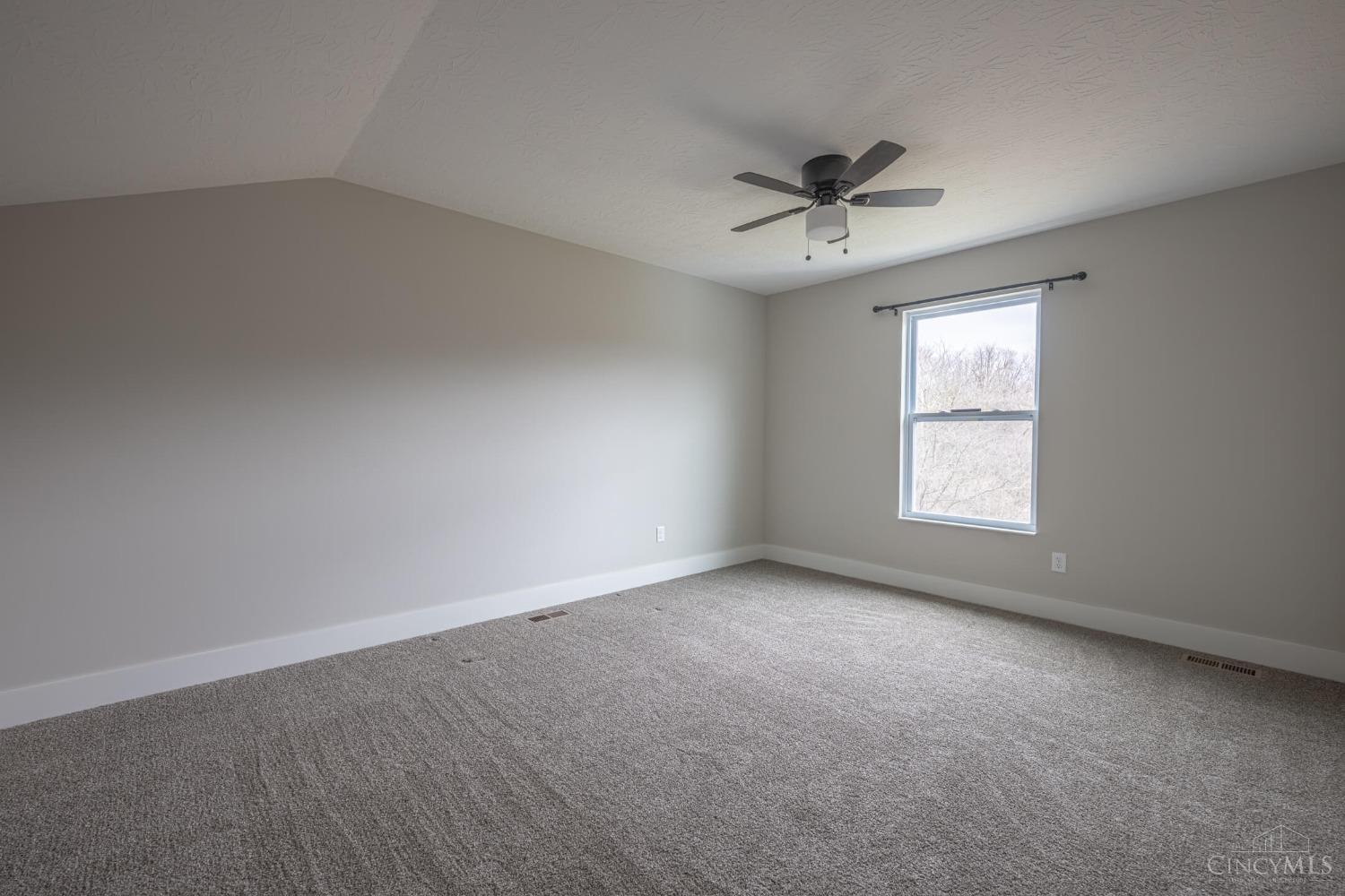 536 Holland Drive, Trenton, Ohio image 23