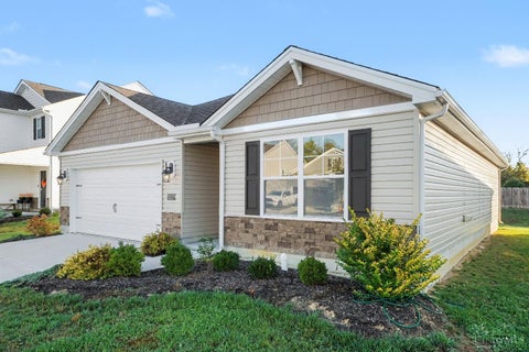 Photo of 122 Ashburn Way, New Richmond, OH 45157 (MLS # 1897942)