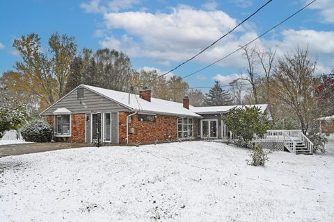 Photo of 472 Craig Road, Union Township, OH 45244 (MLS # 1861754)