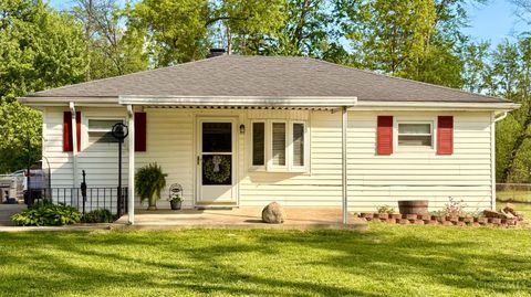 Apartment For Sale - 1811 Lois Lane<br/> Goshen Twp, OH 45122