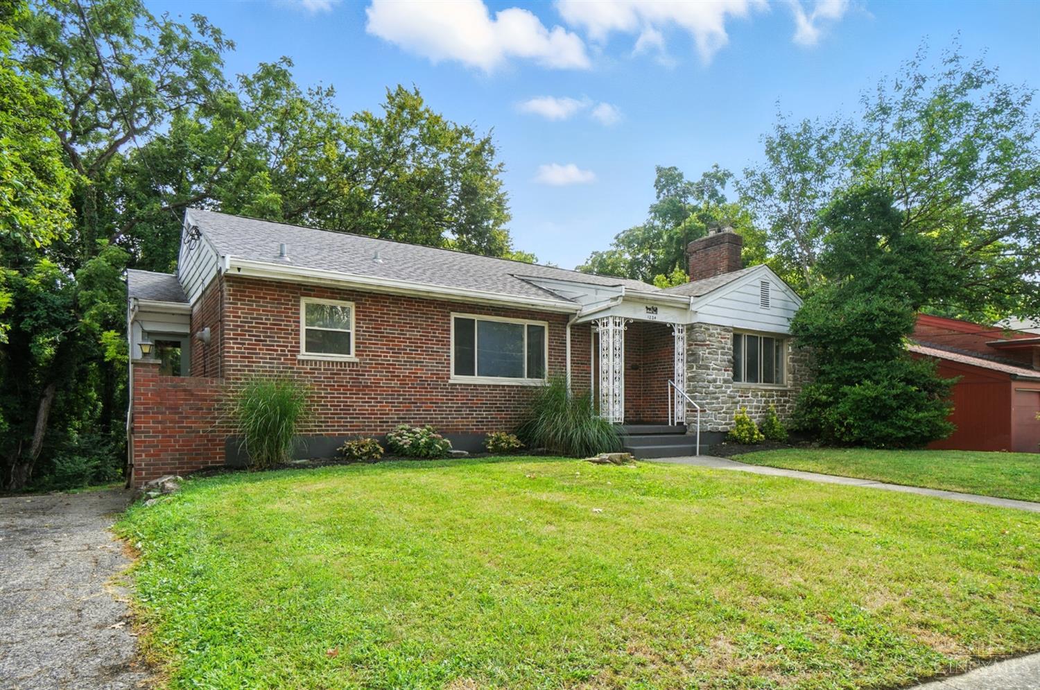 1224 Westminster Drive