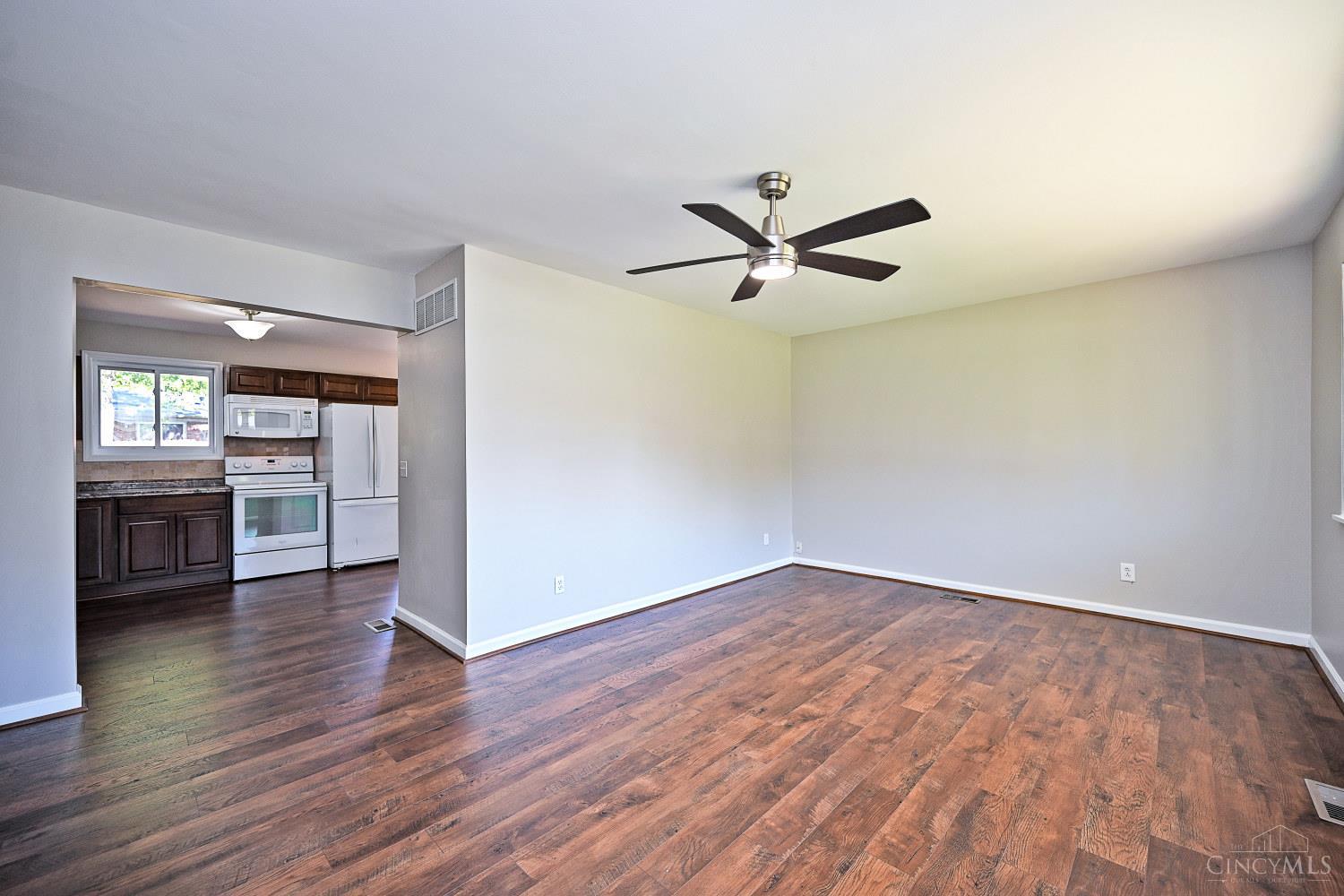 8480 Linderwood Lane