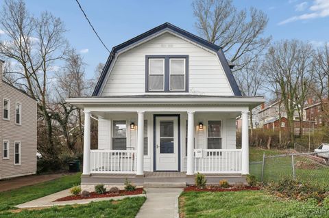 Photo of 607 Hawthorne Avenue, Cincinnati, OH 45205 (MLS # 1871372)
