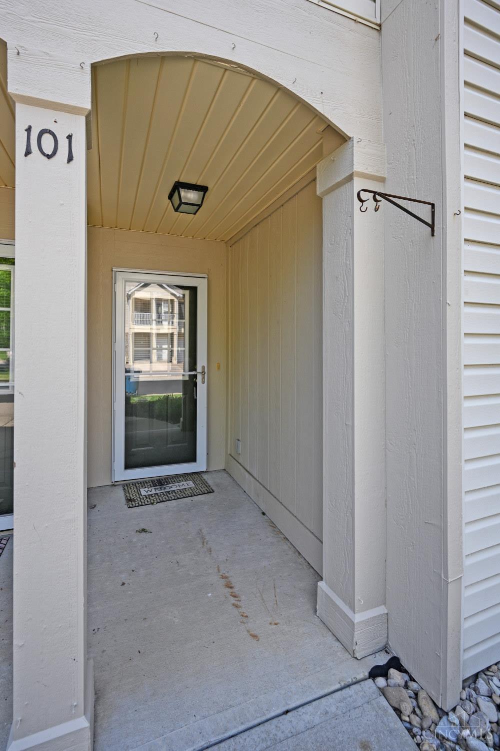101 Ledgerwoods