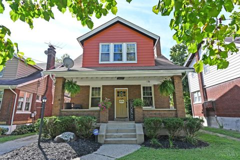 Photo of 3407 Hazelwood Avenue, Cincinnati, OH 45211 (MLS # 1857367)