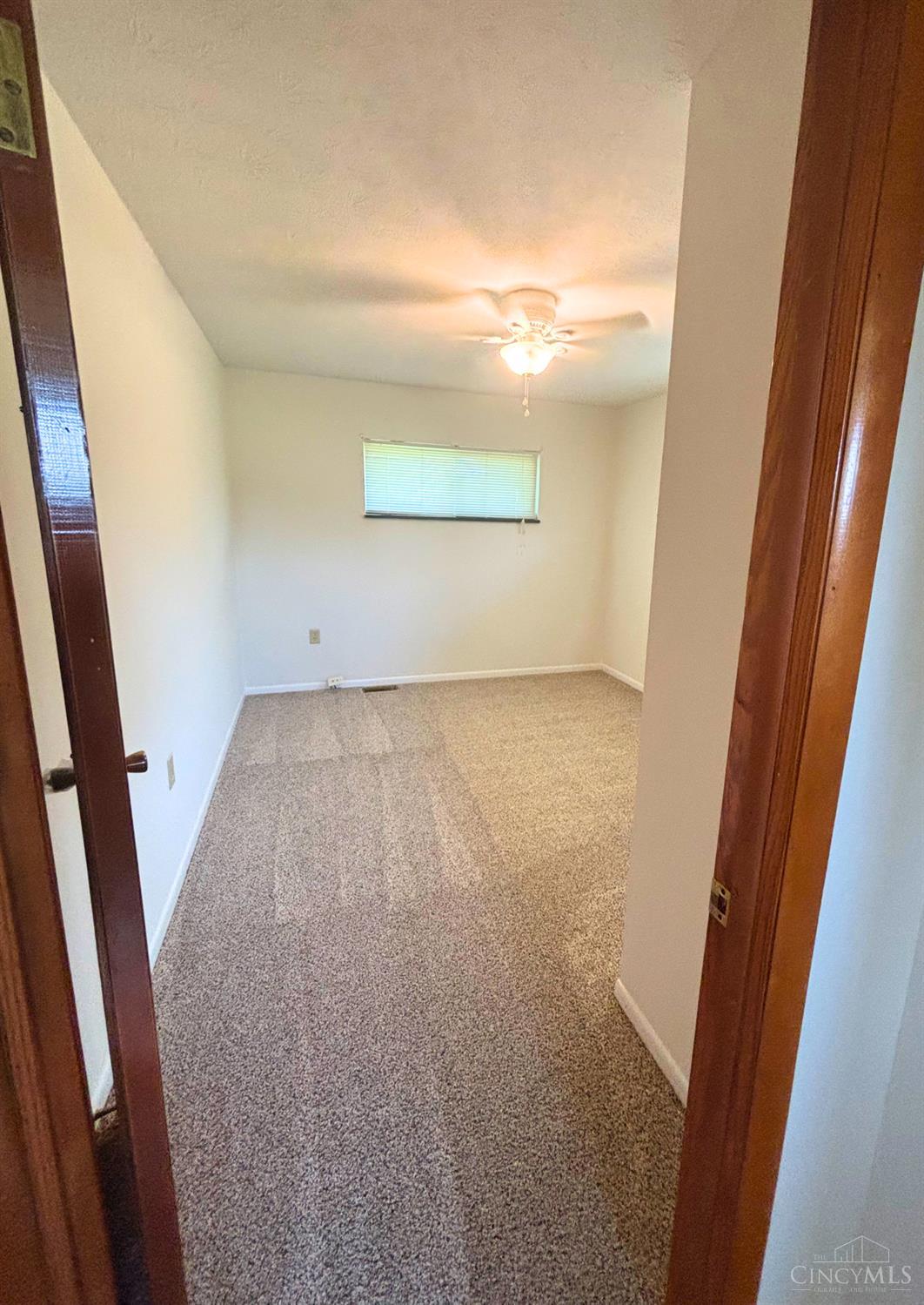 2595 Lebanon Road