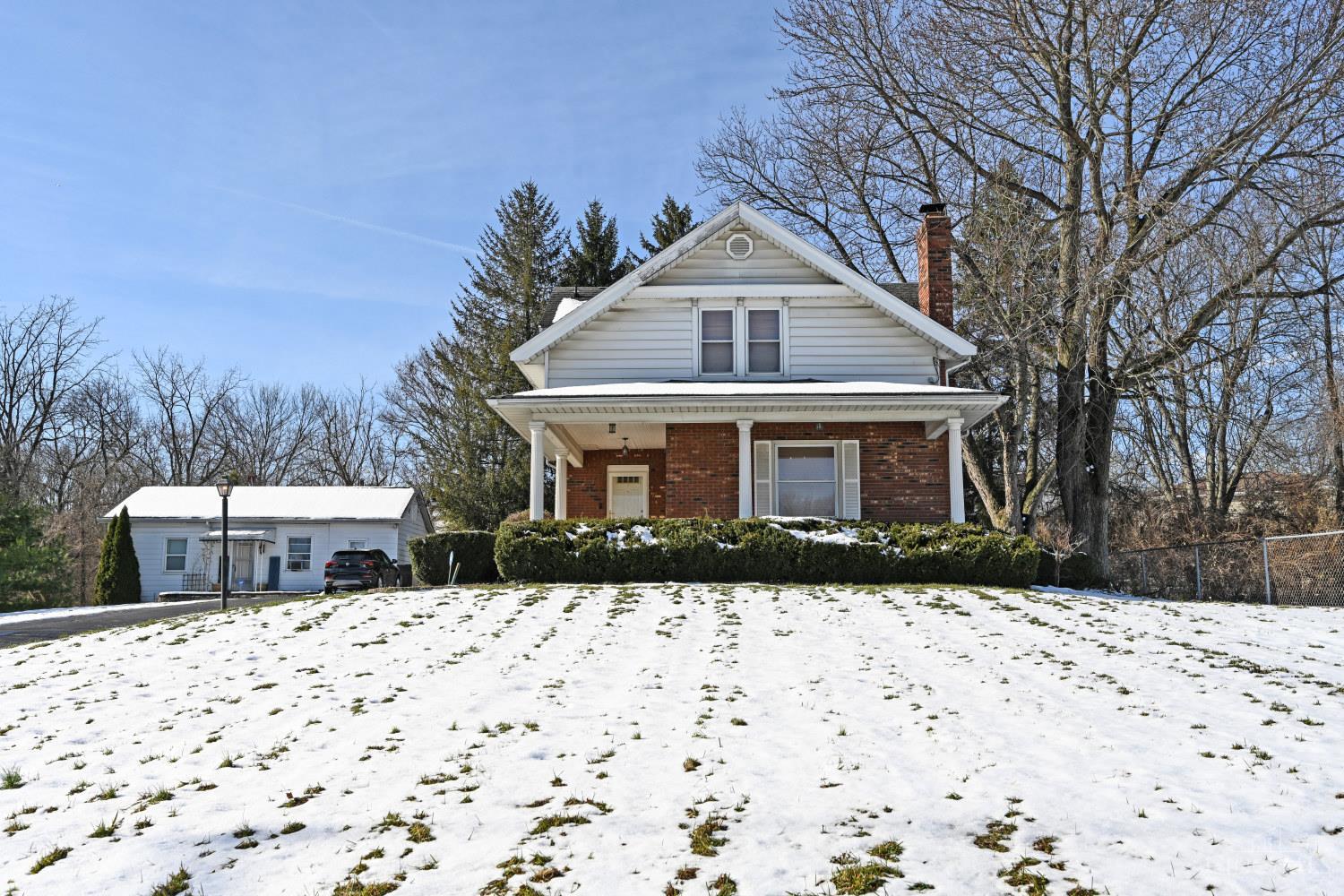 11717 Hamilton Avenue