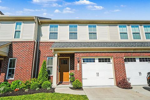 Condo For Sale - 7893 Pinnacle Point Drive<br/> West Chester, OH 45069