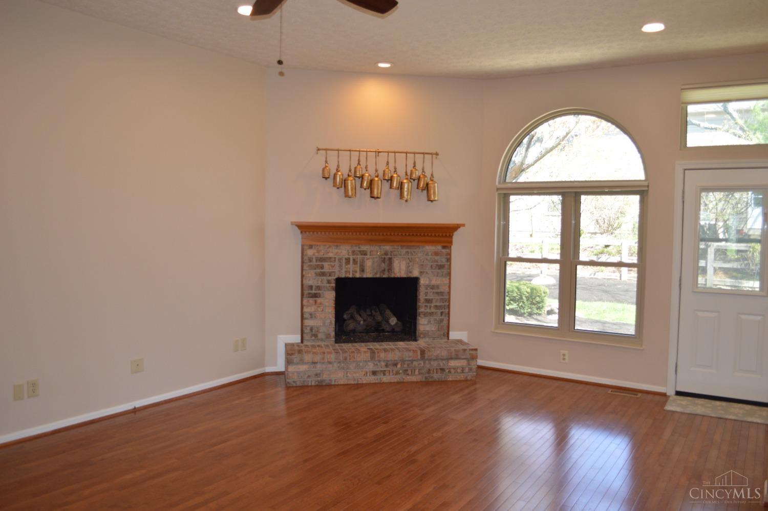 5052 Fieldhurst Court, Mason, Ohio image 4