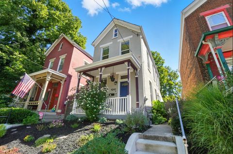 Photo of 4242 Williamson Place, Cincinnati, OH 45223 (MLS # 1854156)
