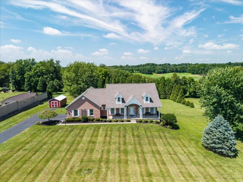 Photo of 6977 Prouty Drive, Hillsboro, OH 45133 (MLS # 1885525)