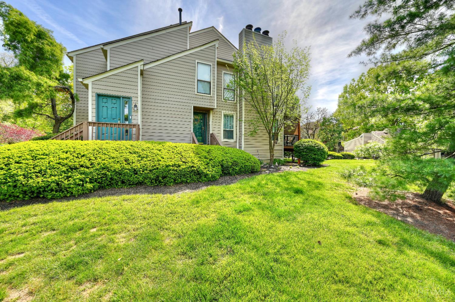 9450 Hunters Creek Drive
