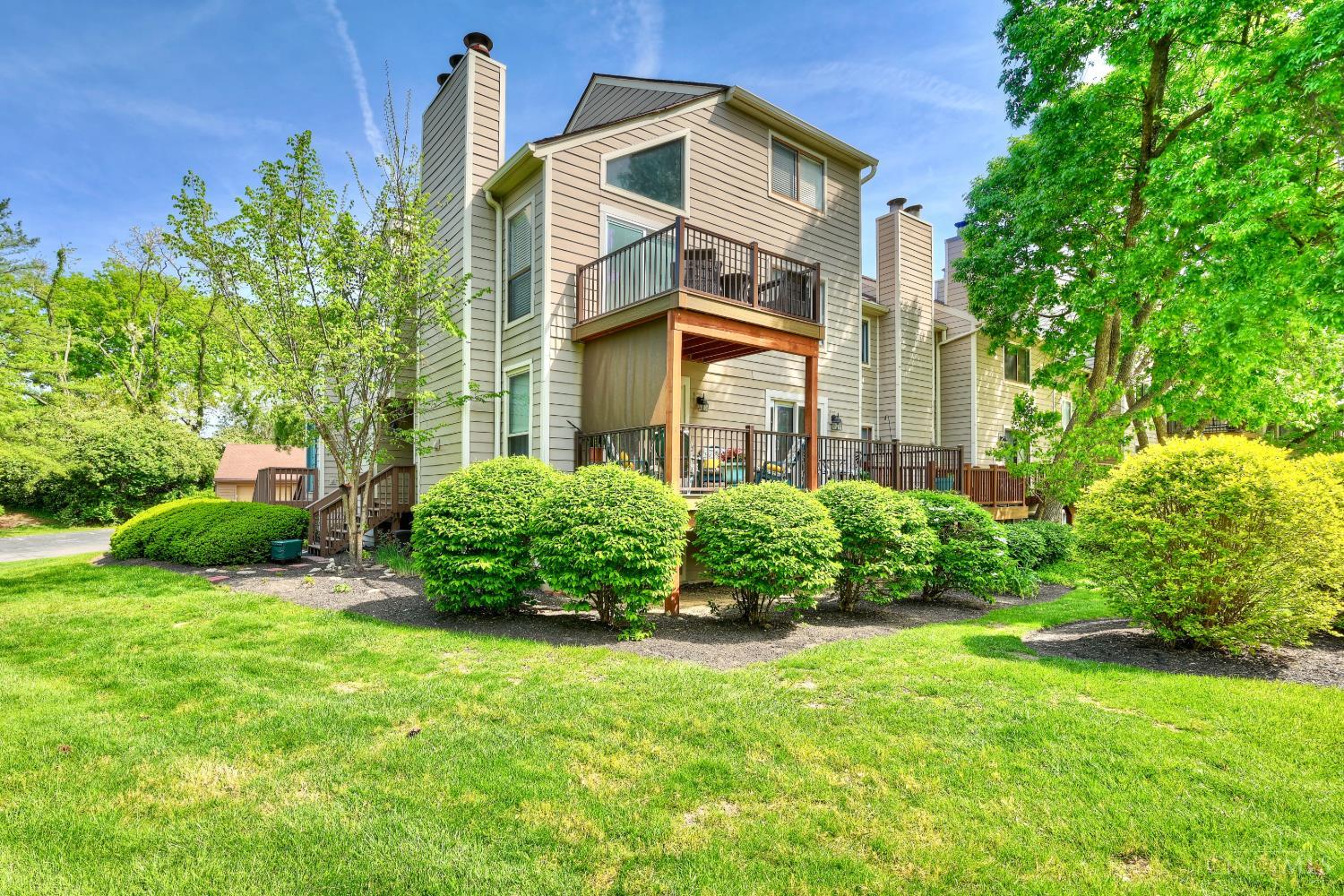 9450 Hunters Creek Drive
