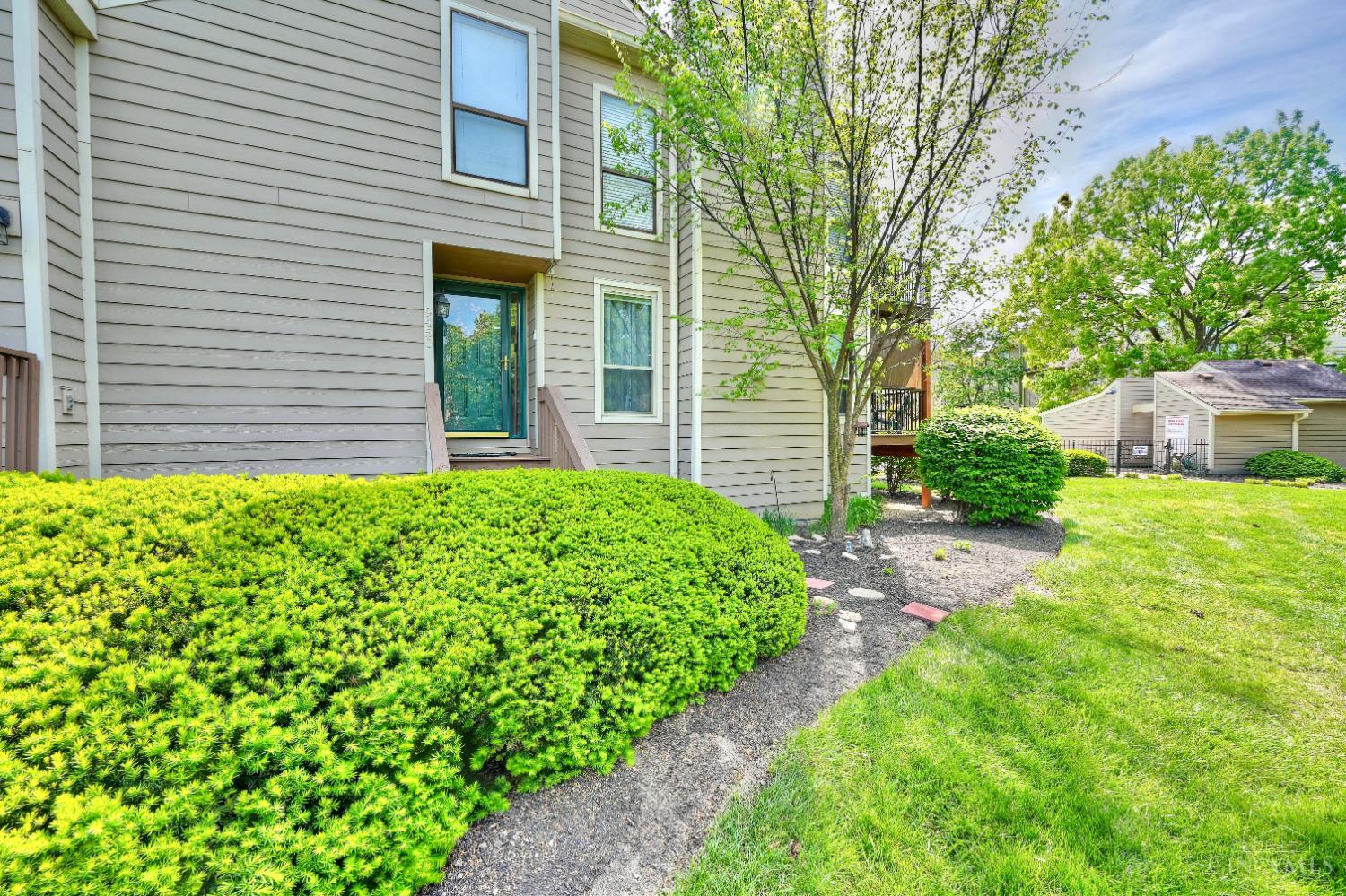 9450 Hunters Creek Drive