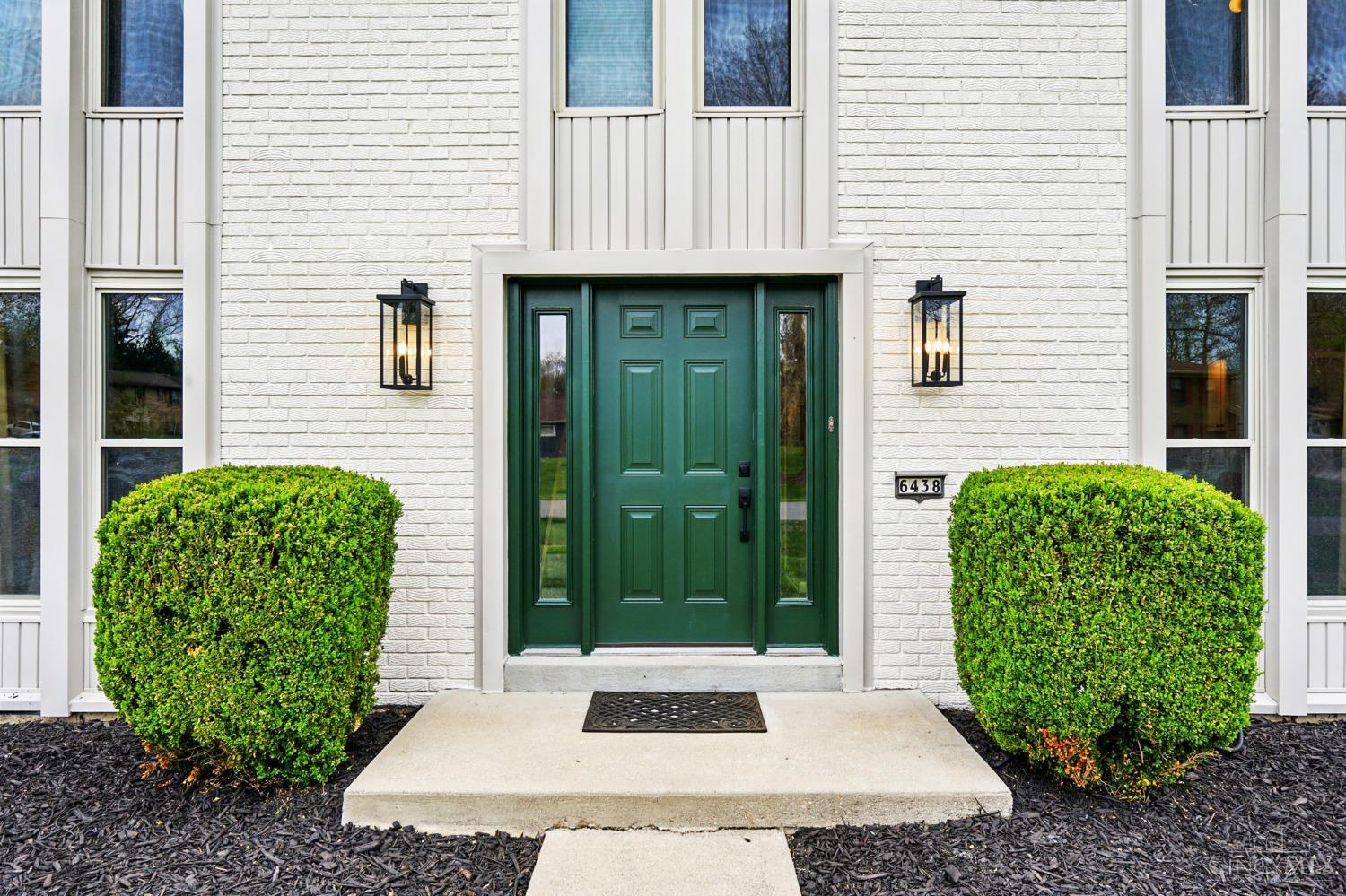 6438 Commanche Drive, West Chester, Ohio image 2