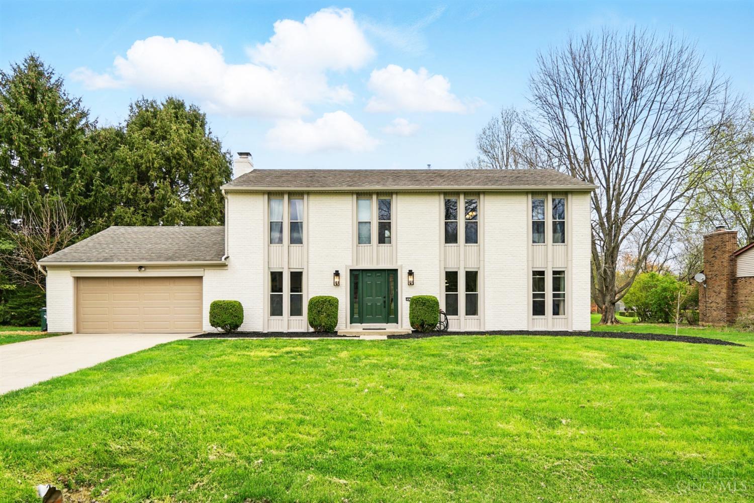 6438 Commanche Drive, West Chester, Ohio image 1