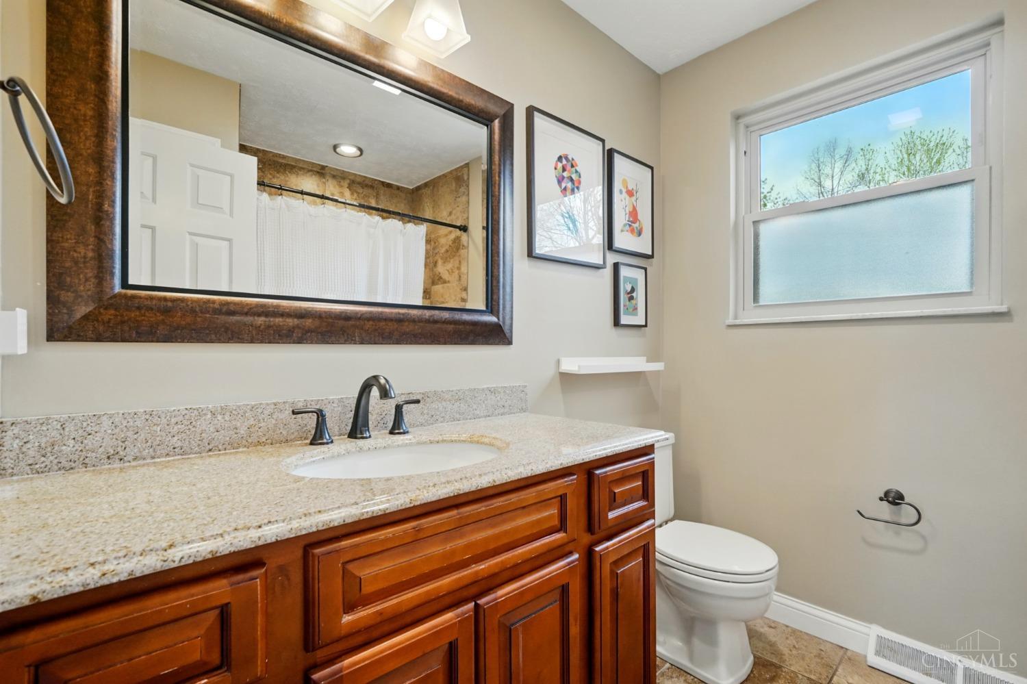 6438 Commanche Drive, West Chester, Ohio image 32