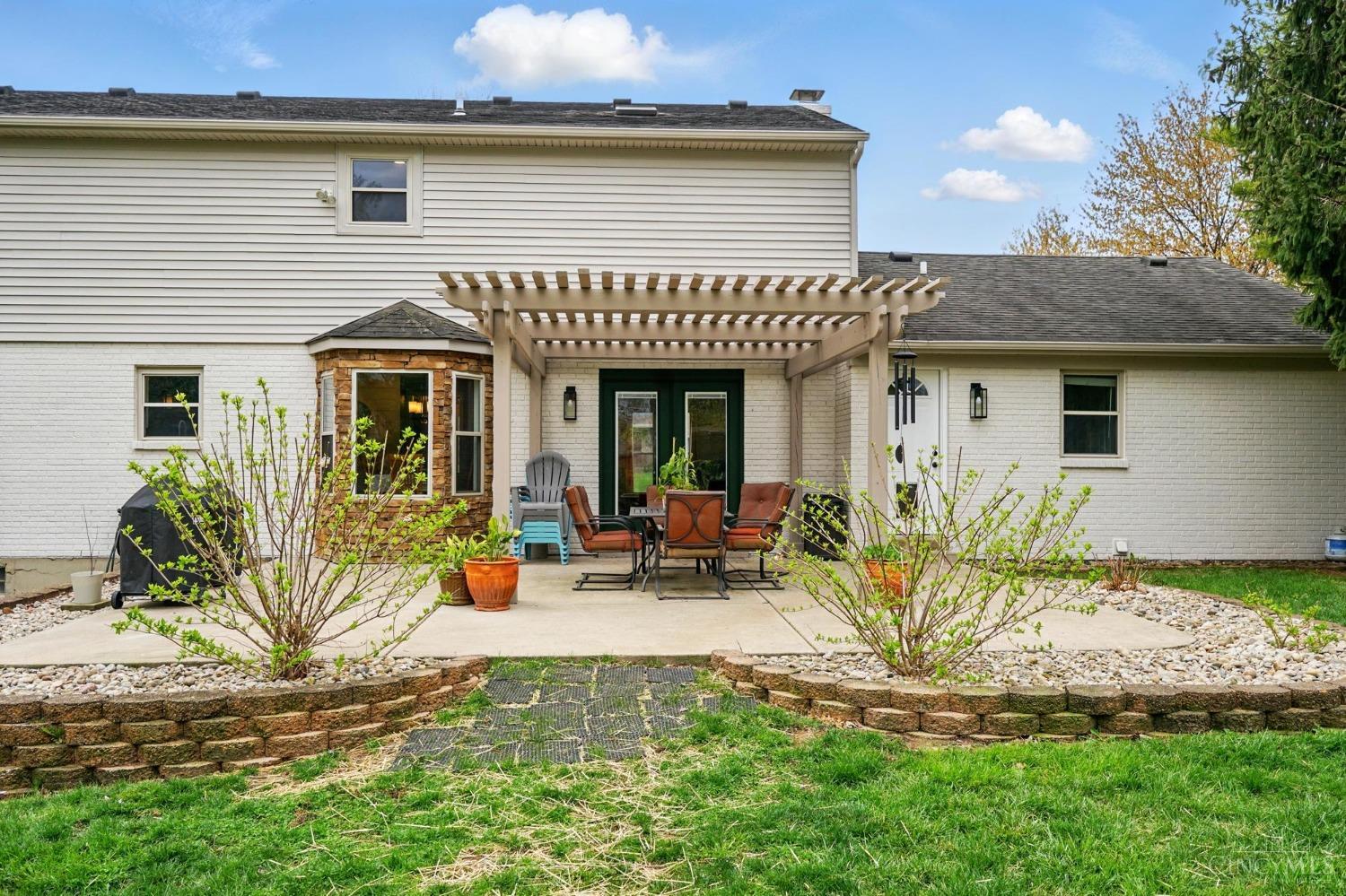 6438 Commanche Drive, West Chester, Ohio image 40